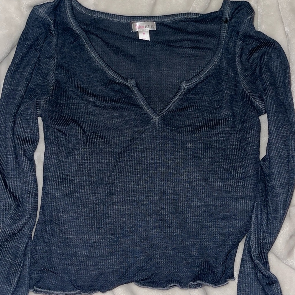 Cute Blue cropped long sleeve